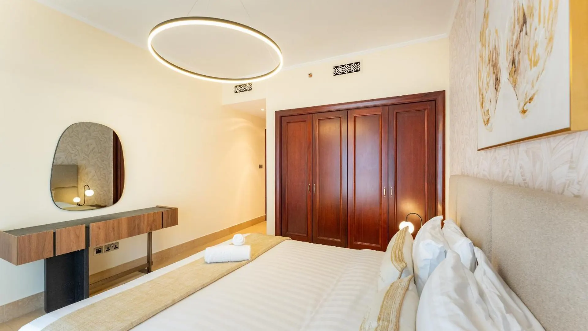 Apartment 2 Bedroom In Zanzabeel 4 By Pk Holidays Dubai United Arab Emirates